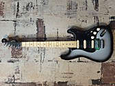 Гитара Fender Stratocaster с бриджем Floyd Rose