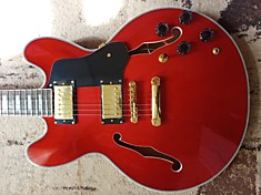 Гитара Gibson 335